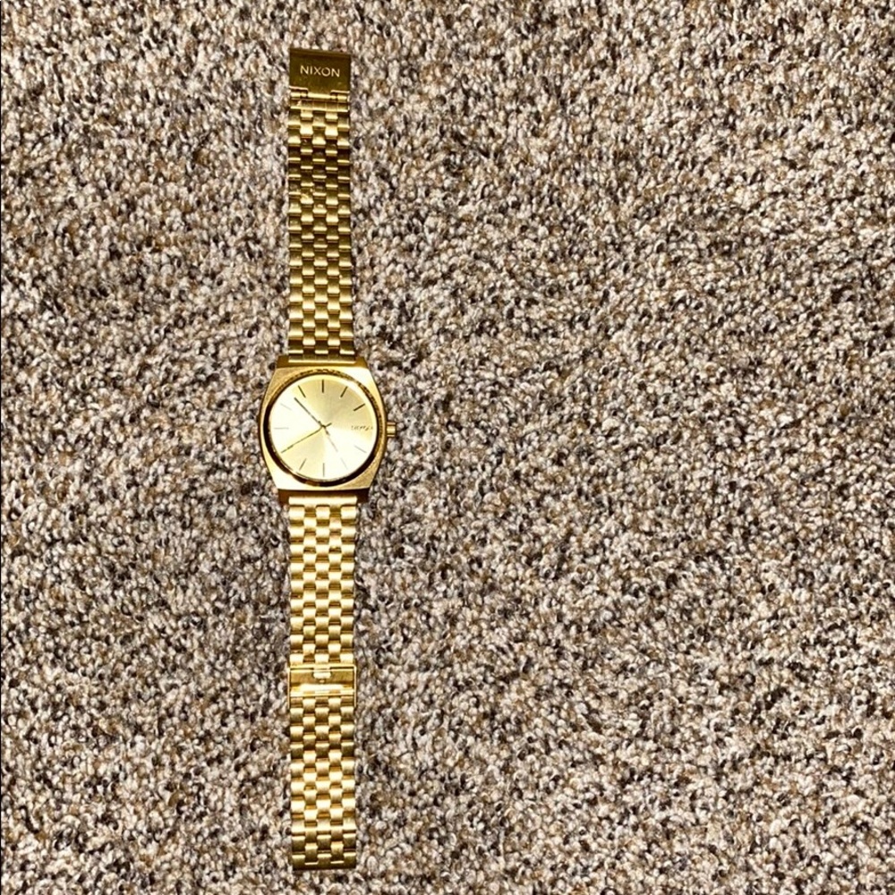 Gold Nixon Timeteller Watch